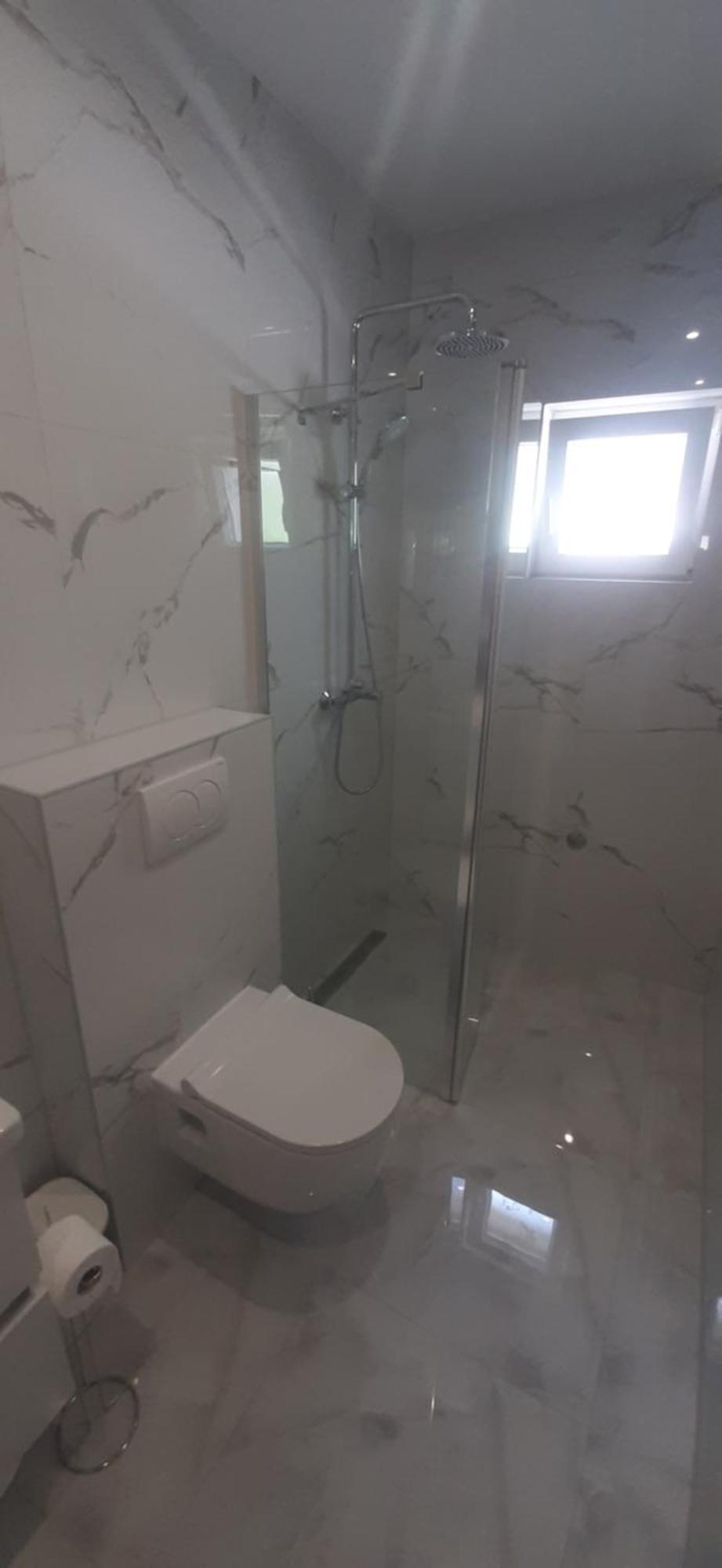Apartment Biskupovic Dugi Rat Exteriör bild